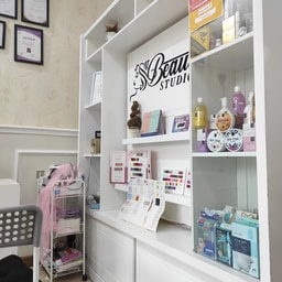 AT Beauty Studio Serang