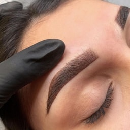 Studiya Permanentnogo Makiyazha