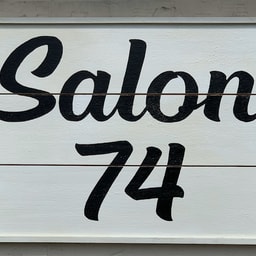 Salon 74