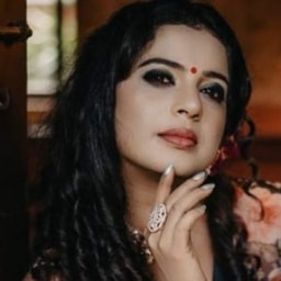 Mantra Herbal Beauty Clinic & Bridal Studio
