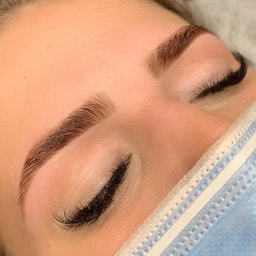 GLOW, The Brow & Beautybar