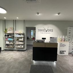 Studio Evers Friseur & Kosmetik GmbH & Co. KG