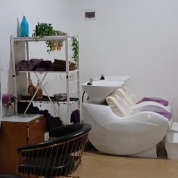 Salon she Spa & weding kota