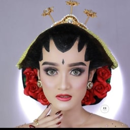 RIAS CANTIKA