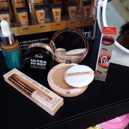 Saylu Tienda de Maquillaje y Cosmeticos