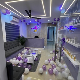 Glowup Beauty Salon Makeover Studio