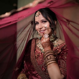 R R makeup studio and salon