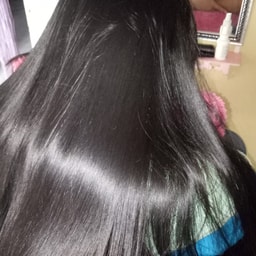 Zahria Salon