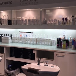 Lea Hair & Beauty