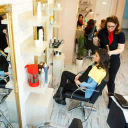 Cinnamon Beauty Salon