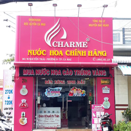 Cua Hang Nuoc Hoa Chinh Hang Charme