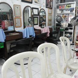 Martha Salon