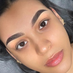 Be You Brows y Academy