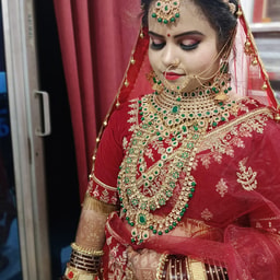 Dulhan Beauty Parlour