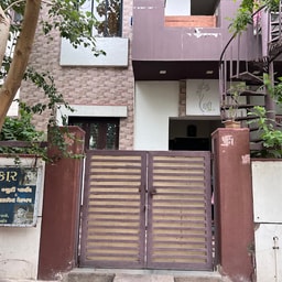Omkar Beauty Studio