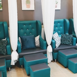 Vivid Beau Hair + Nail Lounge