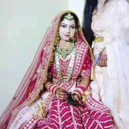 Kriti Beauty Parlour and Makeovers
