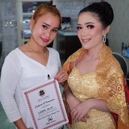 Endang Salon