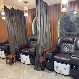 Hair Masters Luxury Salon