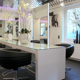 Hair Design Lookout Michaela Linden
