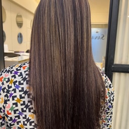 Sanam Marvee Salon