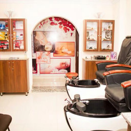 Stars & Spa Beauty Center