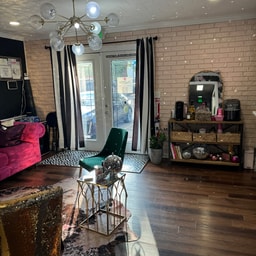 Beauty & The Belle Studio LLC