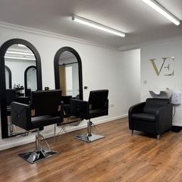 Victoria Ellen Makeup & Beauty Studio