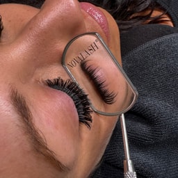 Dominika’s Lash & Esthetics Studio
