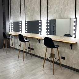 THE ROOM Beauty Studio