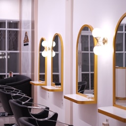 Vels Salon & Studio