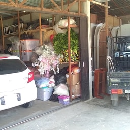 Ede Dekor & Gaun Pengantin