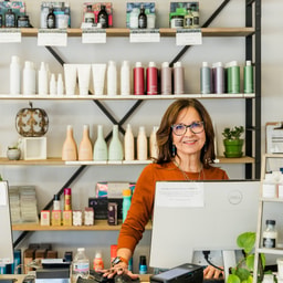 5th Avenue Salon