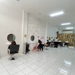 Silvi Aulia Salon