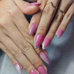 Julia Beauty salon