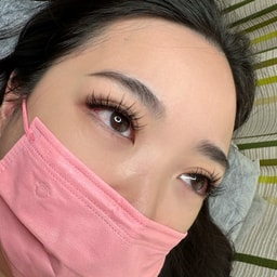 W Eyelash Studio