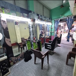 Vishal Makeup Artist Unisex Saloon