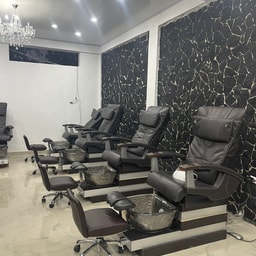 El Touch Beauty Salon