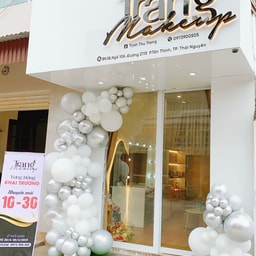Trang Makeup Store