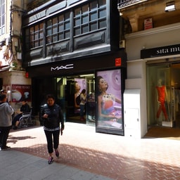 MAC Cosmetics