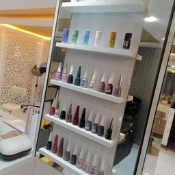 Tres Beaux Salon Homme ou Femme