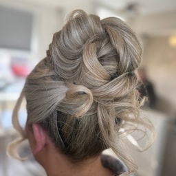 Hair and makeup by Shannon h
