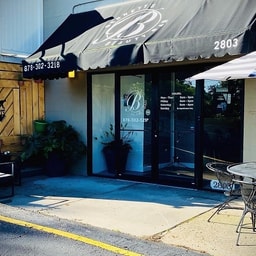 Bennett's Beauty Bar