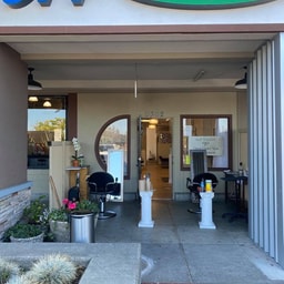 A&P salon