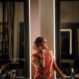 Amber Unisex Salon & Makeup Studio