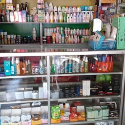 CHAFA Salon khusus Wanita & Toko Perlengkapan Kosmetik