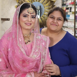 Preet Beauty Salon