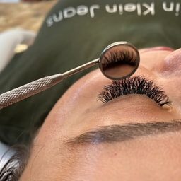 Pixi Lashes