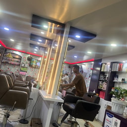 Creative Hair & Beauty Salon Radhe Radhe