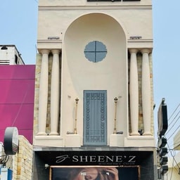Sheenez Magnifique Salon
